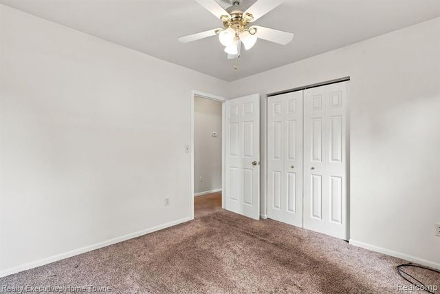 3282 Sapphire Lane, Fort Gratiot, MI 48059