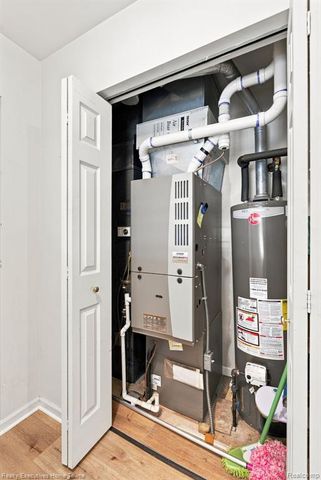 3282 Sapphire Lane, Fort Gratiot, MI 48059