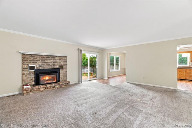 3282 Sapphire Lane, Fort Gratiot, MI 48059