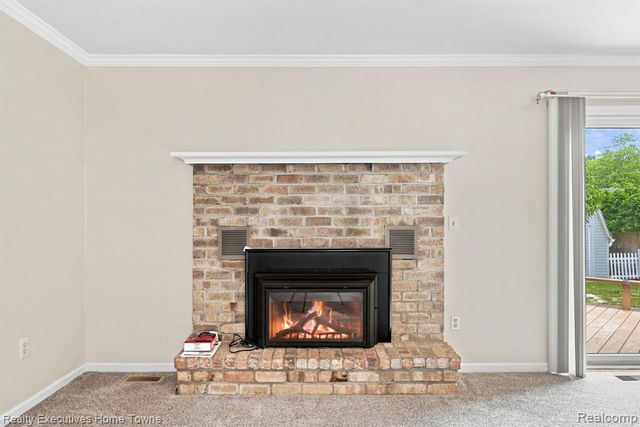 3282 Sapphire Lane, Fort Gratiot, MI 48059