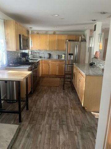 630 Dartmouth Lane, Schaumburg, IL 60193