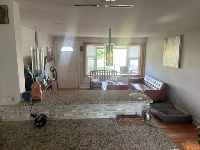 630 Dartmouth Lane, Schaumburg, IL 60193