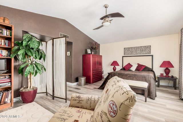 13824 S 42ND Place, Phoenix, AZ 85044