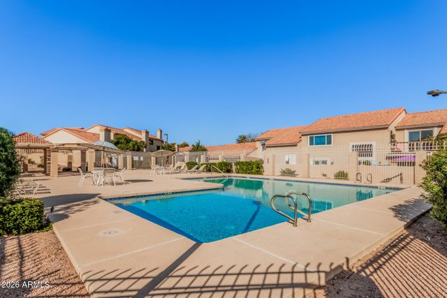 13824 S 42ND Place, Phoenix, AZ 85044