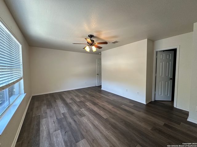 7750 COPPER CAVE, San Antonio, TX 78249