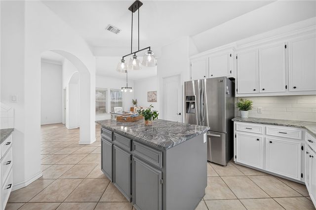 14218 Allamanda Dr, Corpus Christi, TX 78418