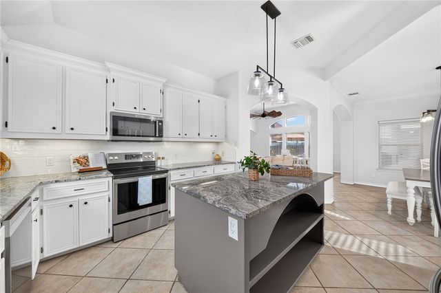 14218 Allamanda Dr, Corpus Christi, TX 78418