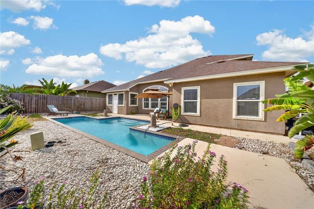 14218 Allamanda Dr, Corpus Christi, TX 78418