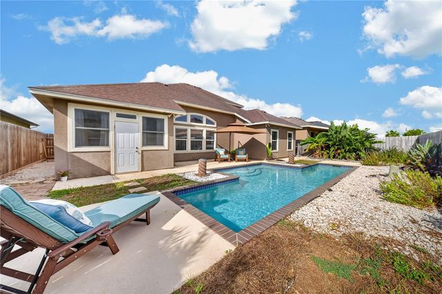 14218 Allamanda Dr, Corpus Christi, TX 78418