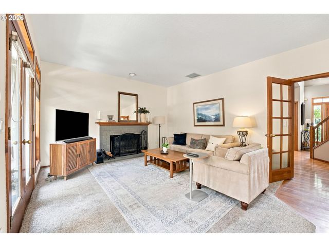 2736 Sw 28TH Dr, Portland, OR 97219