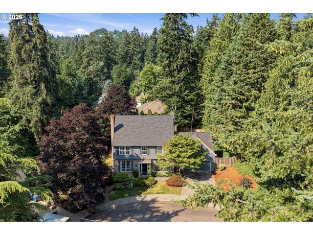2736 Sw 28TH Dr, Portland, OR 97219