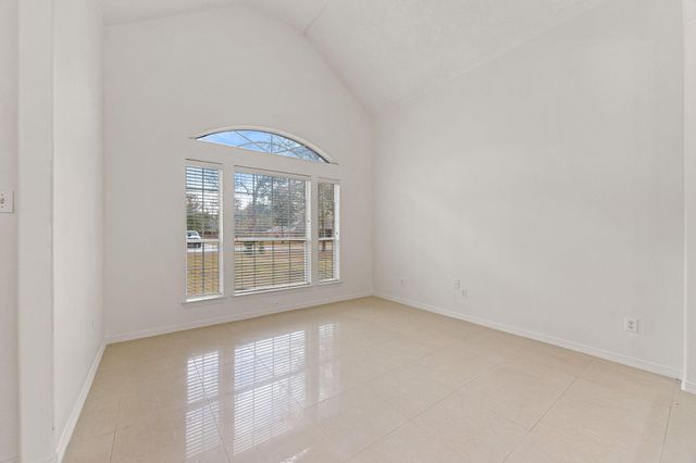 910 Box Elder Drive, Magnolia, TX 77354