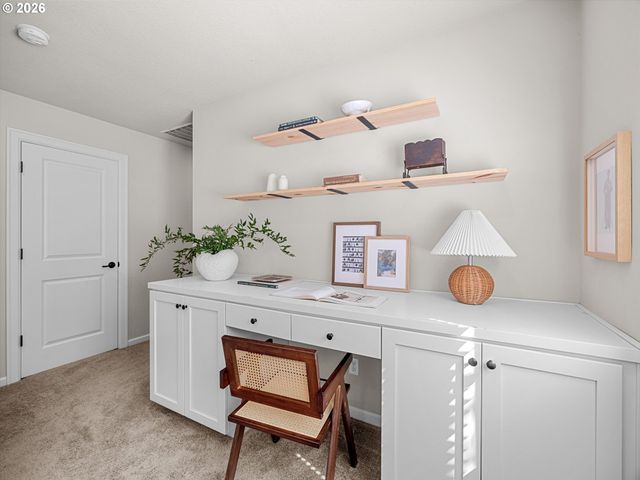 9259 Sw CHOPIN Ln, Portland, OR 97225