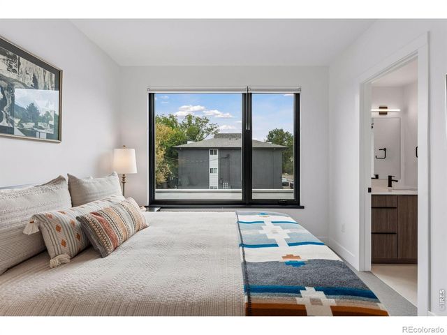 2128 Pearl Street B, Boulder, CO 80302