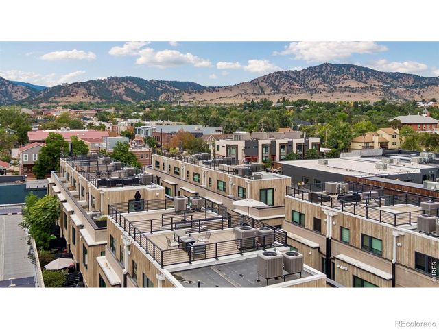 2128 Pearl Street B, Boulder, CO 80302