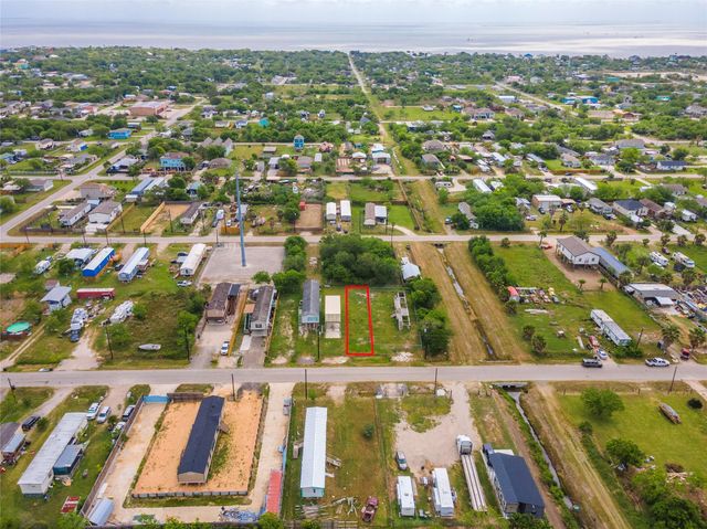 439 16th Street, San Leon, TX 77539