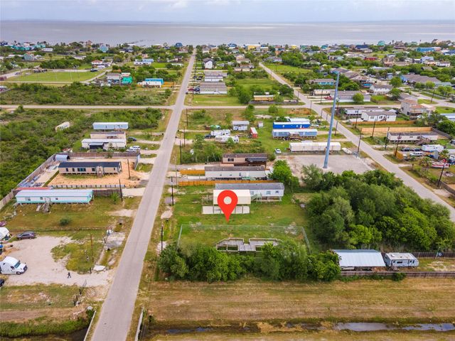439 16th Street, San Leon, TX 77539