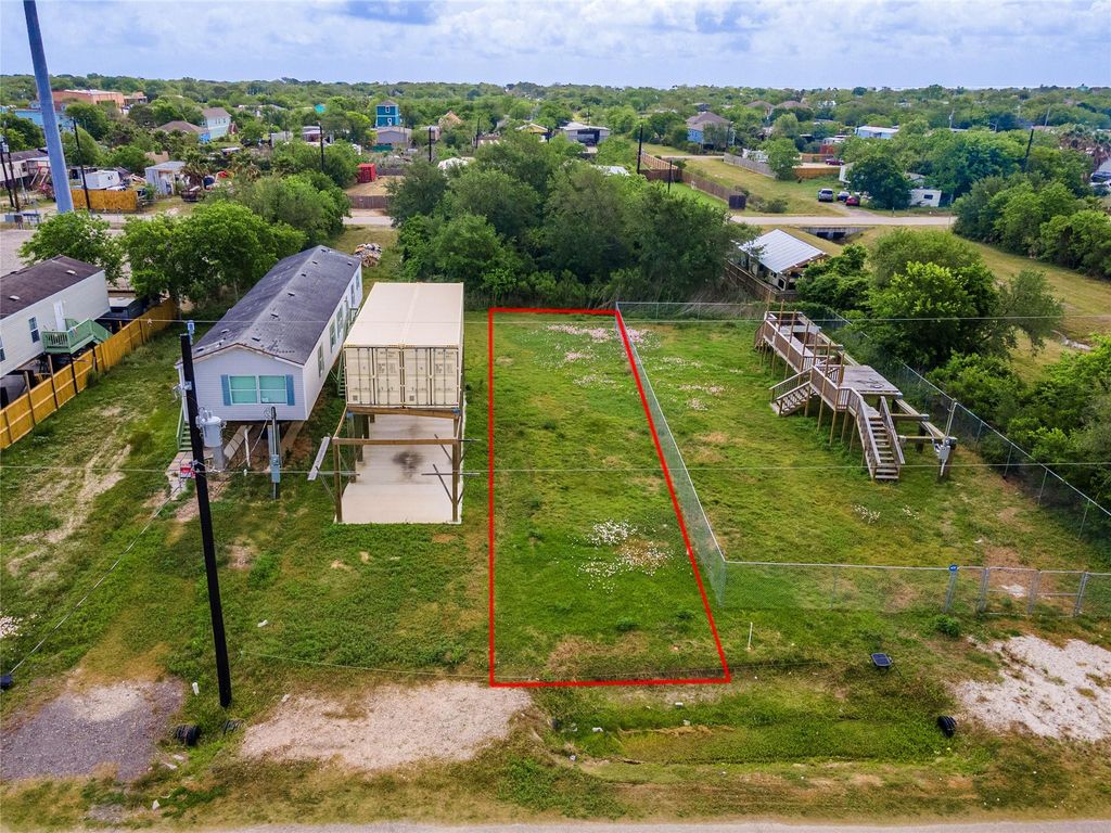 439 16th Street, San Leon, TX 77539