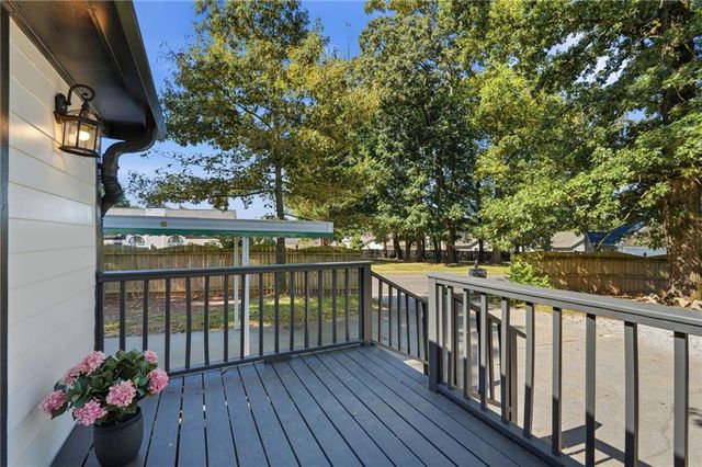 1965 Holland Park Drive, Buford, GA 30519