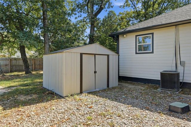 1965 Holland Park Drive, Buford, GA 30519