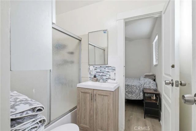 5964 S Halldale, Los Angeles, CA 90047