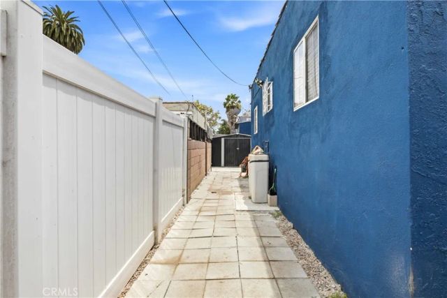5964 S Halldale, Los Angeles, CA 90047