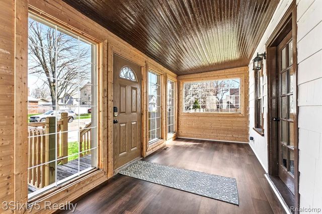 2232 9th Street, Wyandotte, MI 48192