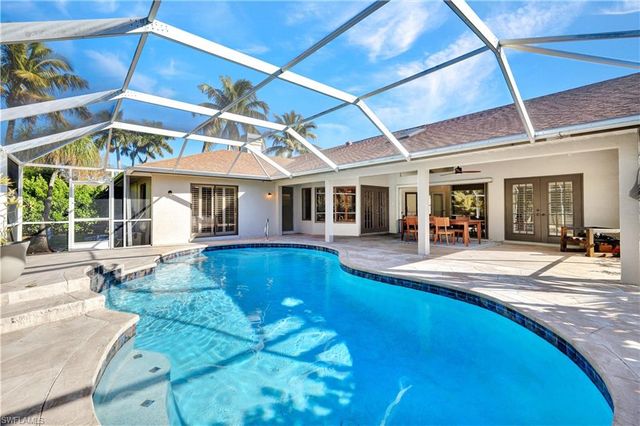 6597 Willow Lake CIR, Fort Myers, FL 33966