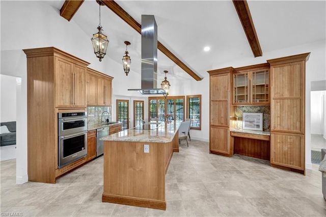 6597 Willow Lake CIR, Fort Myers, FL 33966