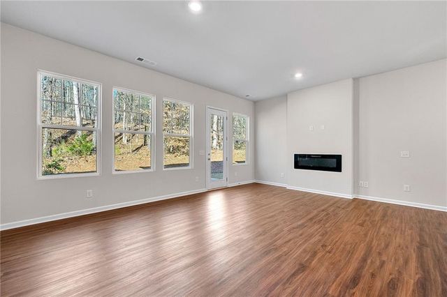 487 Bishop Lane, Woodstock, GA 30188