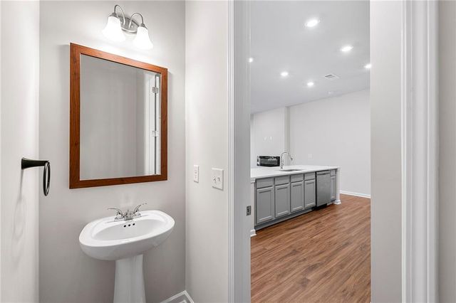 487 Bishop Lane, Woodstock, GA 30188