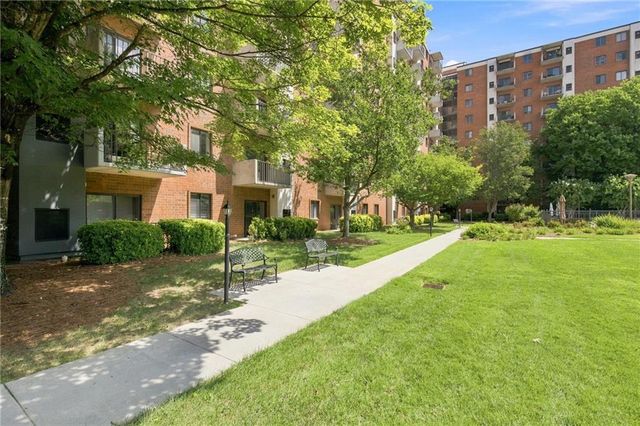 300 Johnson Ferry Road A104, Sandy Springs, GA 30328
