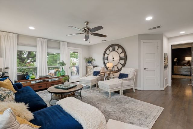 318 Columbia Drive, Rockwall, TX 75032