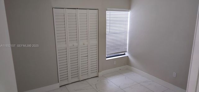 12193 SW 10th St, Miami, FL 33184