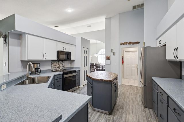 13942 GREATER PINES BOULEVARD, Clermont, FL 34711