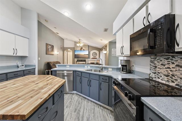 13942 GREATER PINES BOULEVARD, Clermont, FL 34711