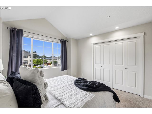 28440 Sw VILLEBOIS Dr, Wilsonville, OR 97070