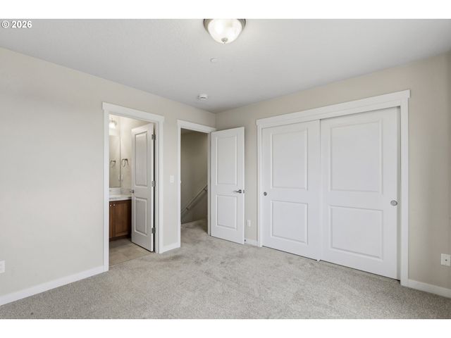 28440 Sw VILLEBOIS Dr, Wilsonville, OR 97070