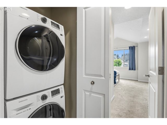 28440 Sw VILLEBOIS Dr, Wilsonville, OR 97070