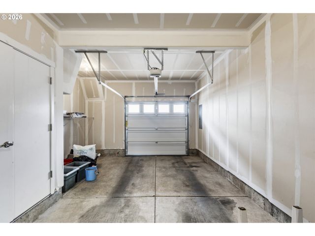 28440 Sw VILLEBOIS Dr, Wilsonville, OR 97070