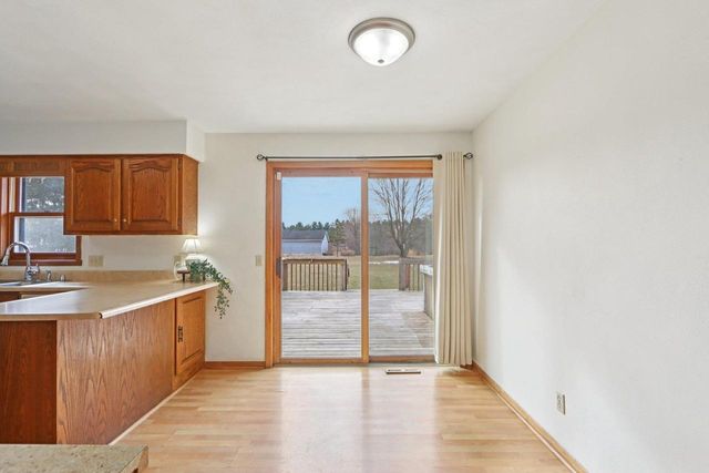 E9959 3rd Street, Prairie Du Sac, WI 53578