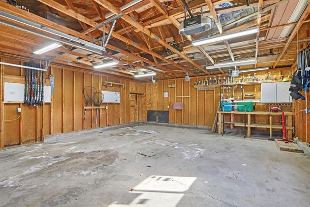 E9959 3rd Street, Prairie Du Sac, WI 53578