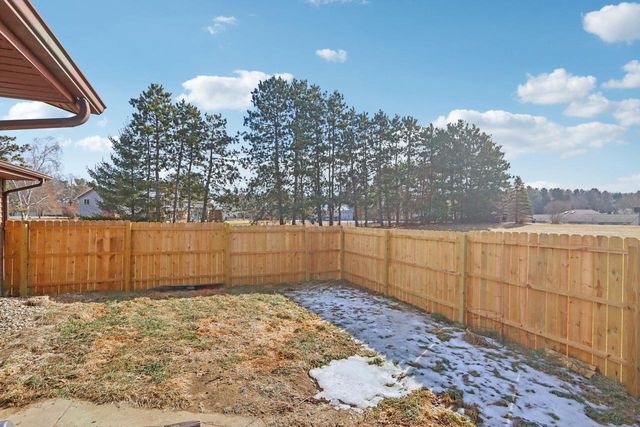 E9959 3rd Street, Prairie Du Sac, WI 53578