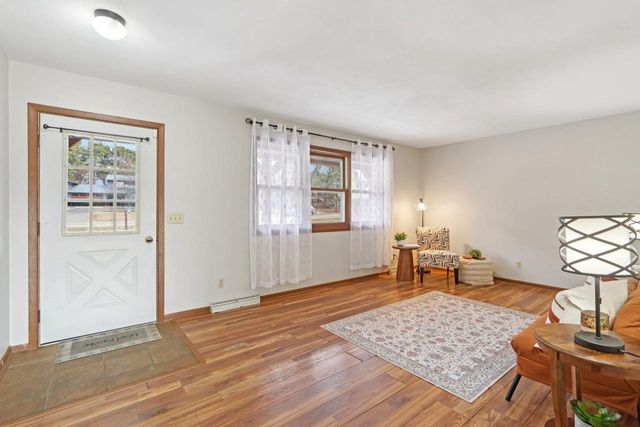 E9959 3rd Street, Prairie Du Sac, WI 53578