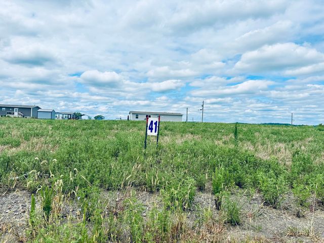 14 Turkey Loop, East Bernstadt, KY 40729