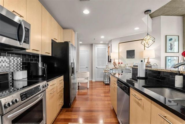 3324 Peachtree Road NE 902, Atlanta, GA 30326