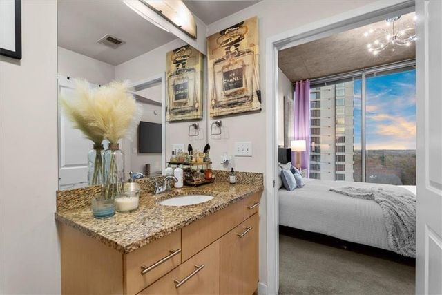 3324 Peachtree Road NE 902, Atlanta, GA 30326