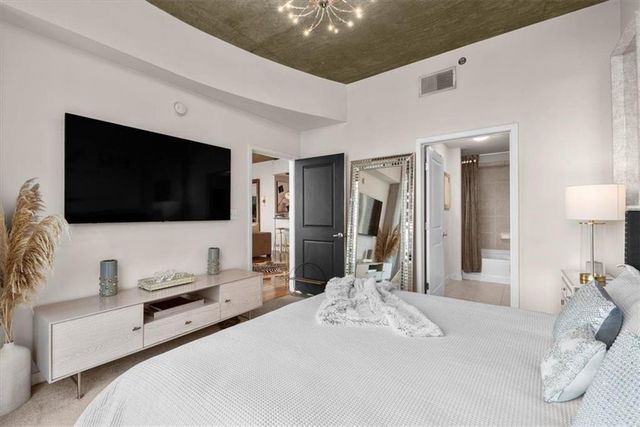 3324 Peachtree Road NE 902, Atlanta, GA 30326