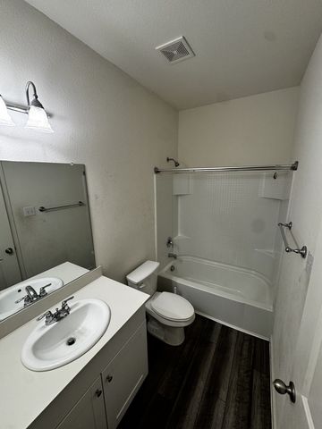 1813 Chapel Hill Road, Princeton, TX 75407