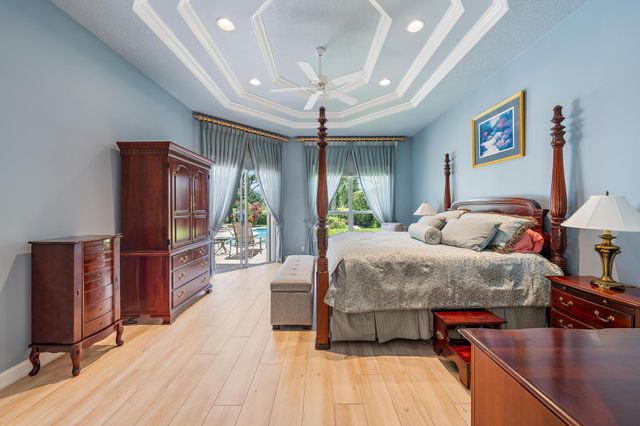 7090 Tradition Cove Lane E, West Palm Beach, FL 33412